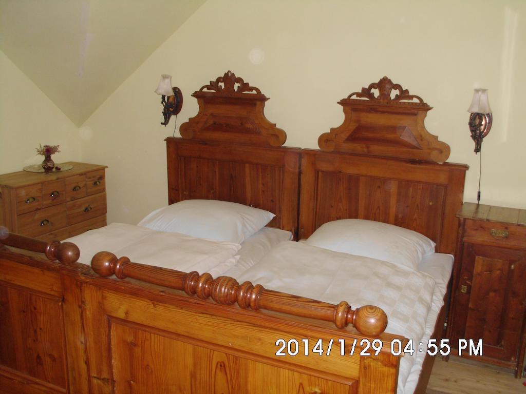 Petrovicky Mlyn Hotel Kasanice Kamer foto